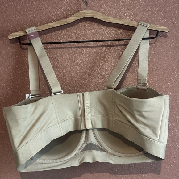 Lane Bryant Comfort Bliss Lightly Lined Multi-Way Strapless Bra - Picture 5 of 5